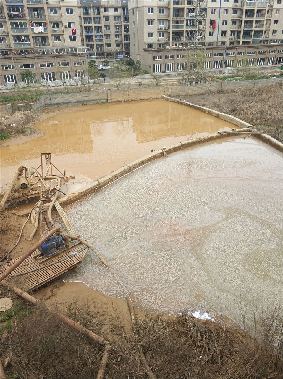 松山湖管委会沉淀池淤泥清理-厂区废水池淤泥清淤